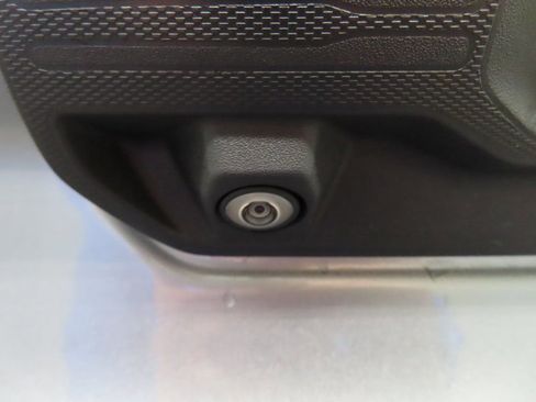 Used 2023 Chevrolet Silverado 1500 ZR2 w/ Technology Package image 44