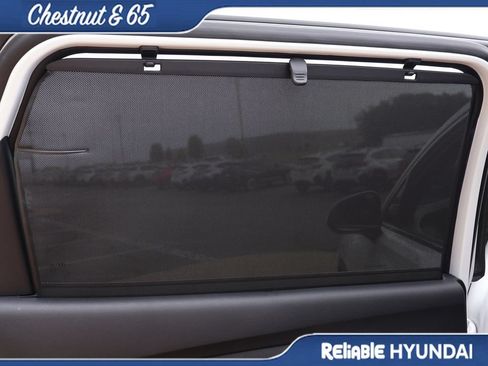 Certified 2023 Hyundai Santa Fe SEL w/ Premium Package FWD image 19
