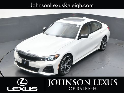 Used 2022 BMW 330i xDrive Sedan w/ M Sport Package AWD/4WD image 24