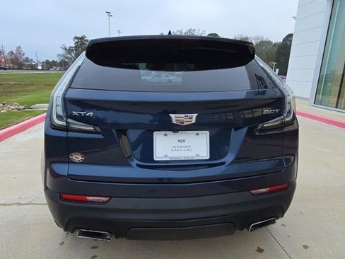 Used 2019 Cadillac XT4 Sport image 4