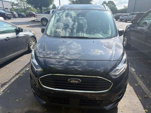 Used 2023 Ford Transit Connect XLT w/ Trailer Tow Package FWD image 2