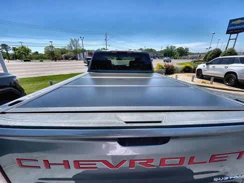 Used 2024 Chevrolet Silverado 2500 Custom w/ Custom Value Package AWD/4WD image 25