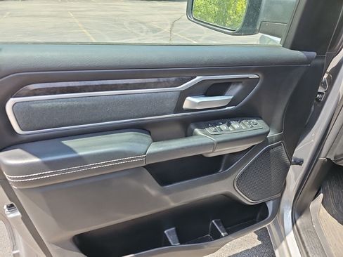 Used 2022 RAM 1500 Big Horn AWD/4WD image 19