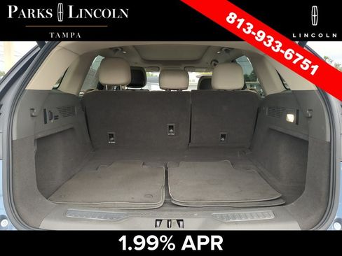 Certified 2025 Lincoln Nautilus Reserve AWD/4WD image 8