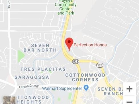 Used 2018 Honda Pilot LX image 2