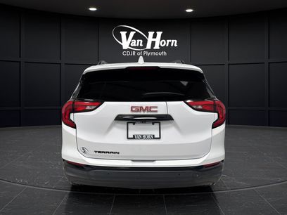 Used 2021 GMC Terrain SLT w/ Infotainment Package II