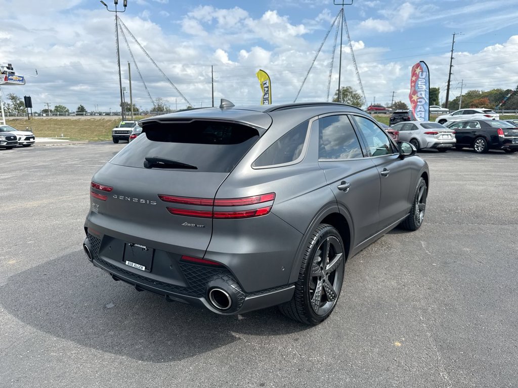 Used 2022 Genesis GV70 3.5T Sport w/ Sport Prestige Package AWD/4WD image 13