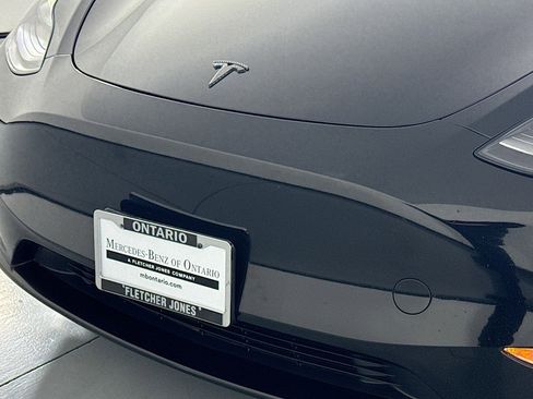 Used 2023 Tesla Model Y Performance image 12