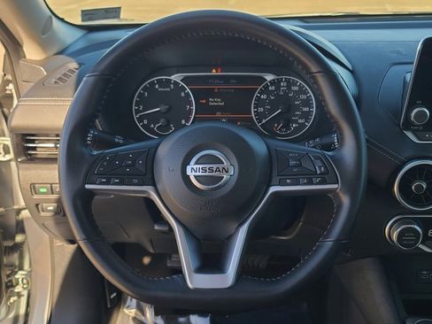 Used 2020 Nissan Sentra SV image 20