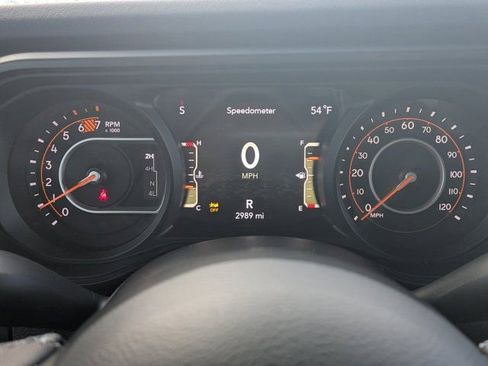 Used 2026 Jeep Wrangler Unlimited Rubicon AWD/4WD image 23