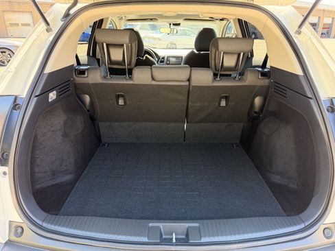 Certified 2022 Honda HR-V EX image 29