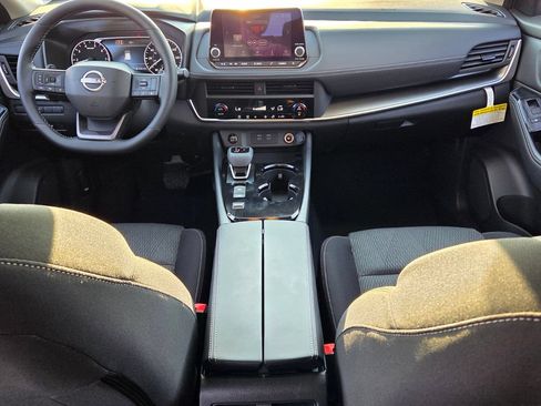 New 2026 Nissan Rogue SV FWD image 6