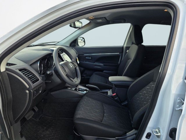 New 2027 Mitsubishi Outlander Sport ES AWD/4WD image 18