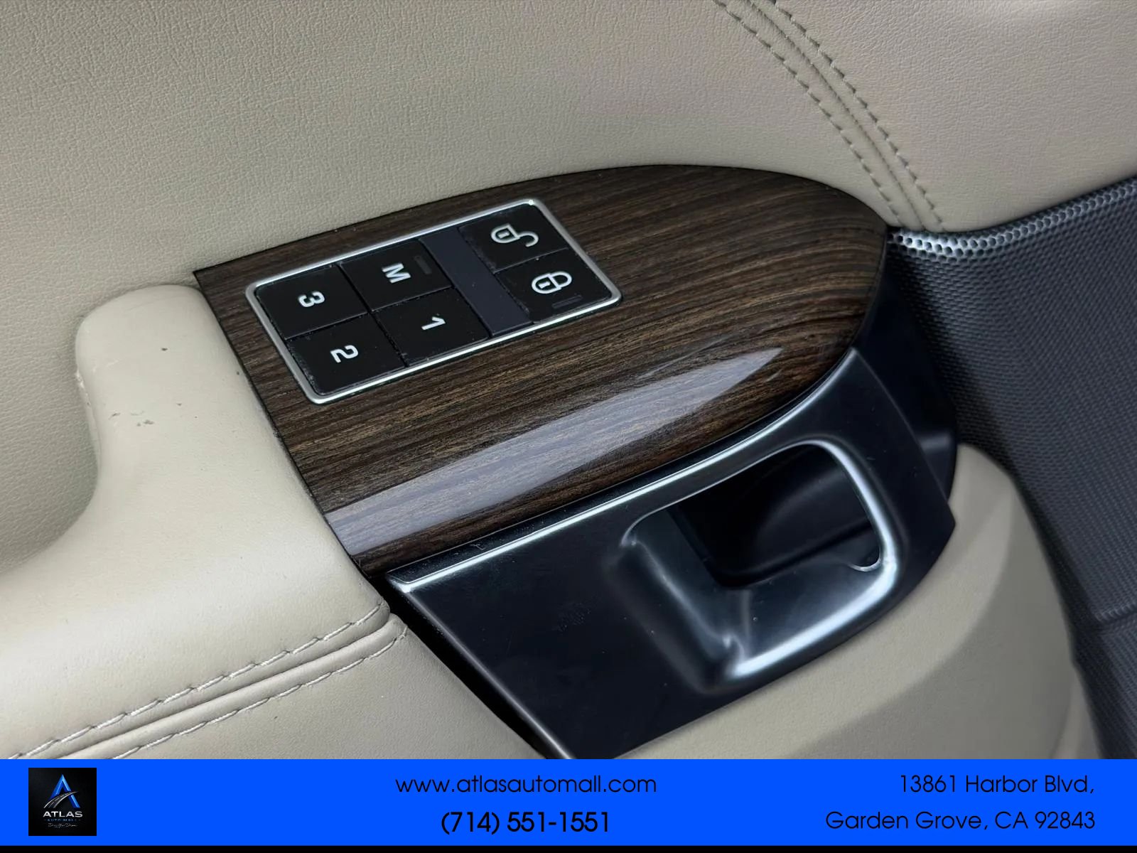 Used 2014 Land Rover Range Rover Sport HSE AWD/4WD image 27