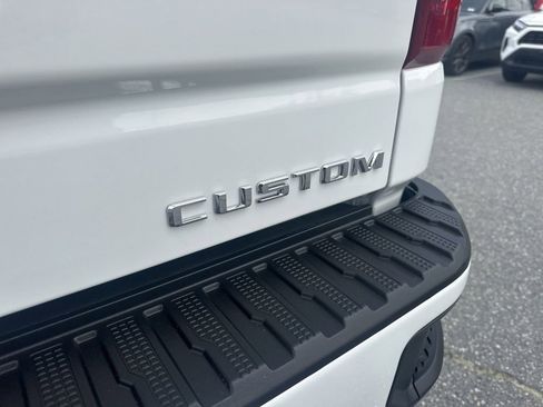 Used 2025 Chevrolet Silverado 1500 Custom image 28