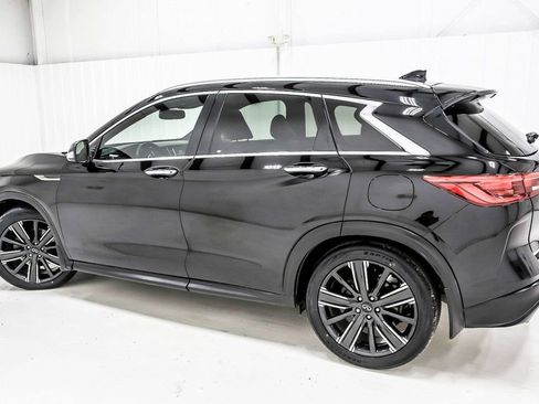 Used 2021 INFINITI QX50 Luxe w/ Appearance Package image 4