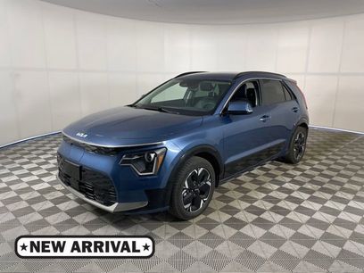 Used 2024 Kia Niro Wind w/ Wind Preserve Package