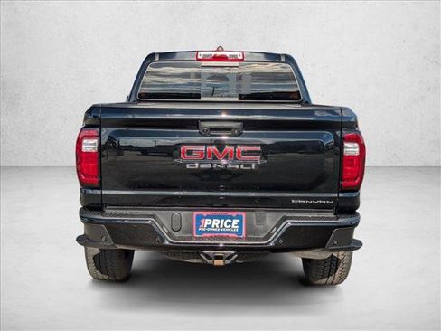 Used 2023 GMC Canyon Denali w/ Denali Black Edition image 7