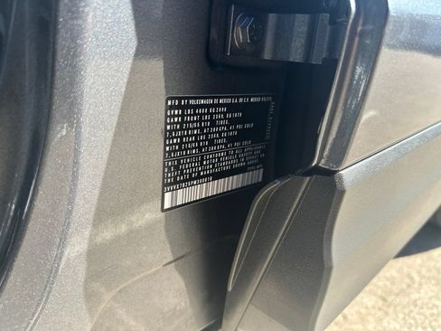 Certified 2023 Volkswagen Taos SE AWD/4WD image 42