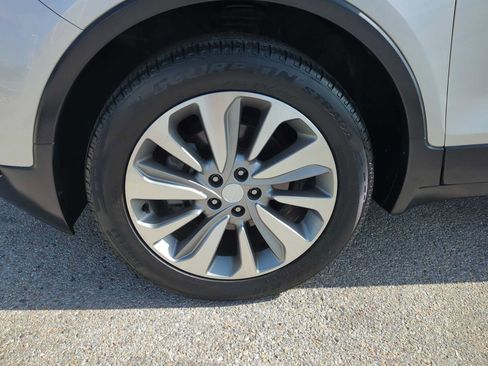 Used 2019 Buick Encore Preferred FWD image 31