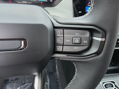 New 2026 Jeep Cherokee Laredo image 17