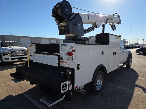 New 2024 RAM 5500 Tradesman image 5