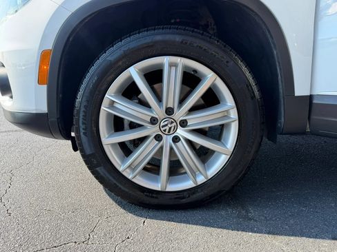 Used 2015 Volkswagen Tiguan SE FWD image 27