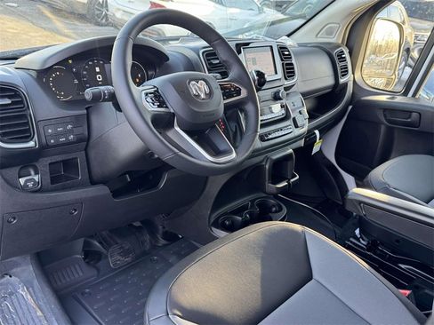 New 2026 RAM ProMaster 2500 w/ Quick Order Package 22G SLT image 16