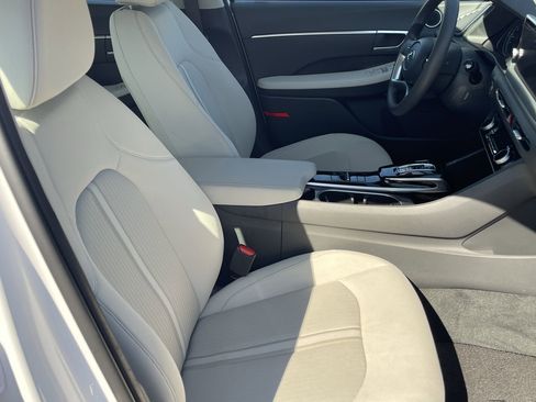 Used 2023 Hyundai Sonata SEL image 21