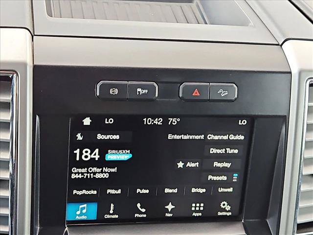 Used 2017 Ford F250 Lariat AWD/4WD image 9