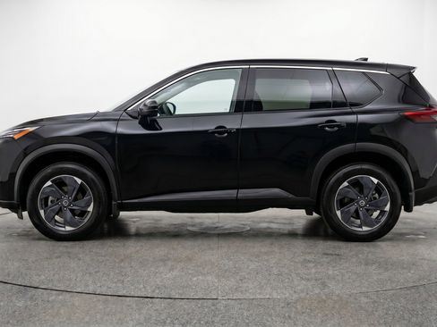 Used 2025 Nissan Rogue SV image 5