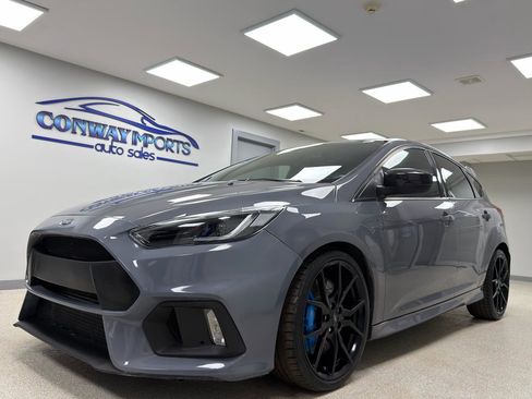 Used 2016 Ford Focus RS image 1