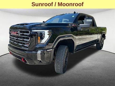 Used 2024 GMC Sierra 3500 AT4 w/ AT4 Premium Plus Package AWD/4WD image 5