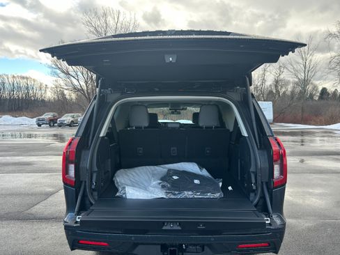 New 2026 Ford Expedition Max Active image 8