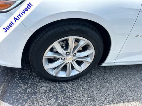 Used 2024 Chevrolet Malibu LT FWD image 10