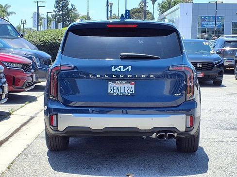 Certified 2023 Kia Telluride EX AWD/4WD image 4
