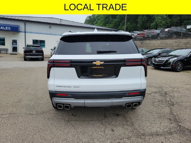 Used 2026 Chevrolet Traverse LT AWD/4WD image 4