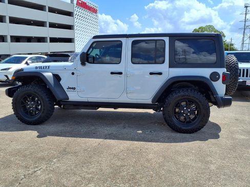 Used 2026 Jeep Wrangler Unlimited Sport AWD/4WD image 25