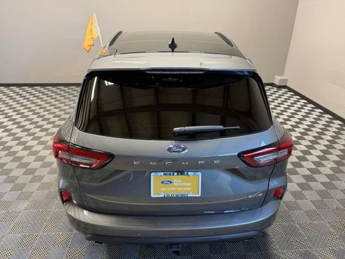 Used 2023 Ford Escape ST-Line Select w/ Tech Pack #2 AWD/4WD image 11