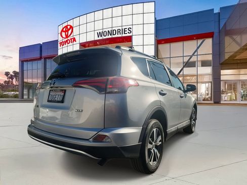 Used 2016 Toyota RAV4 XLE image 4