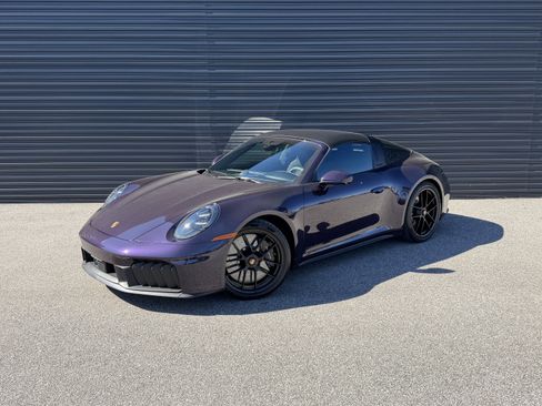 Certified 2025 Porsche 911 Targa 4 GTS image 1