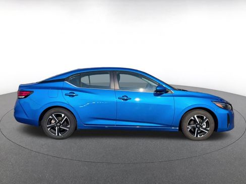 Used 2025 Nissan Sentra SV FWD image 15