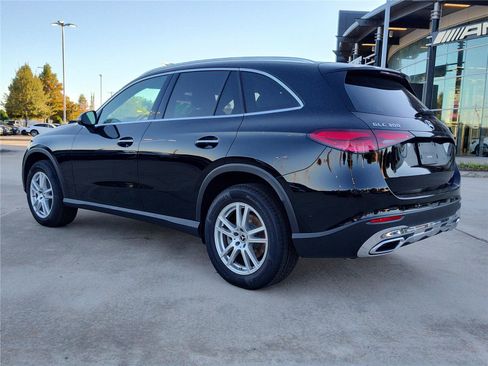New 2025 Mercedes-Benz GLC 300 4MATIC image 4