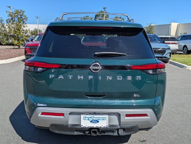 Used 2022 Nissan Pathfinder SL w/ SL Premium Package FWD image 4