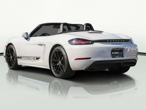Used 2024 Porsche 718 Boxster image 8