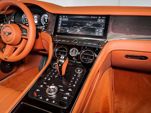 Used 2025 Bentley Continental GT Speed image 30