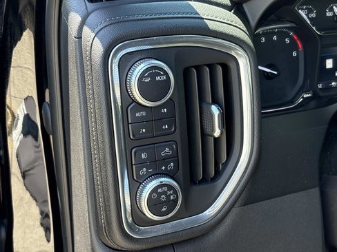 Used 2020 GMC Sierra 1500 SLT w/ SLT Premium Plus Package AWD/4WD image 20