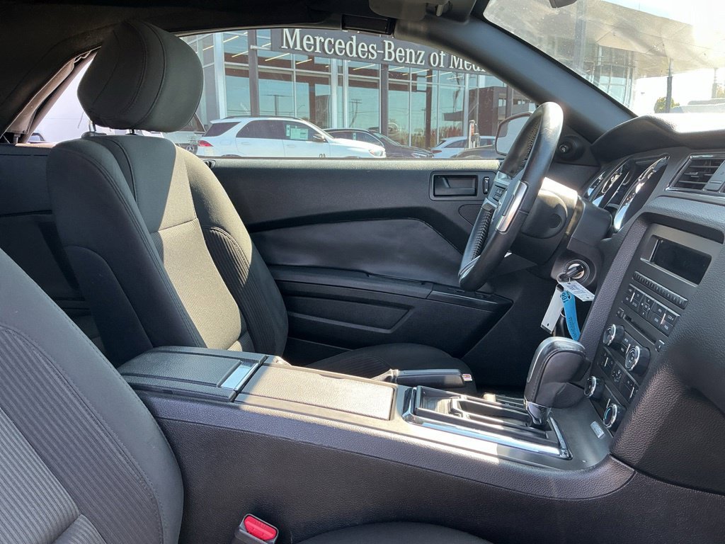 Used 2013 Ford Mustang GT RWD image 19