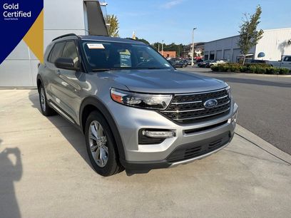 Certified 2023 Ford Explorer XLT w/ Equipment Group 202A