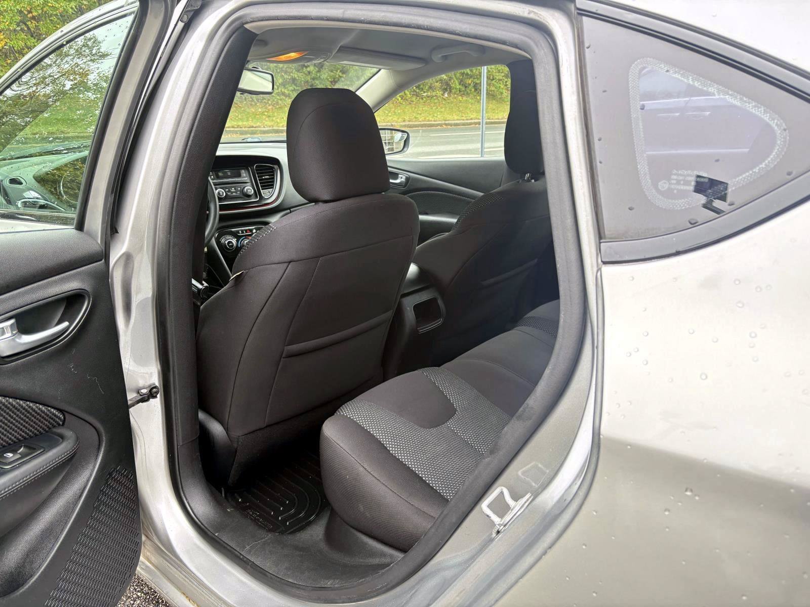 Used 2015 Dodge Dart SE w/ Convenience Group FWD image 27